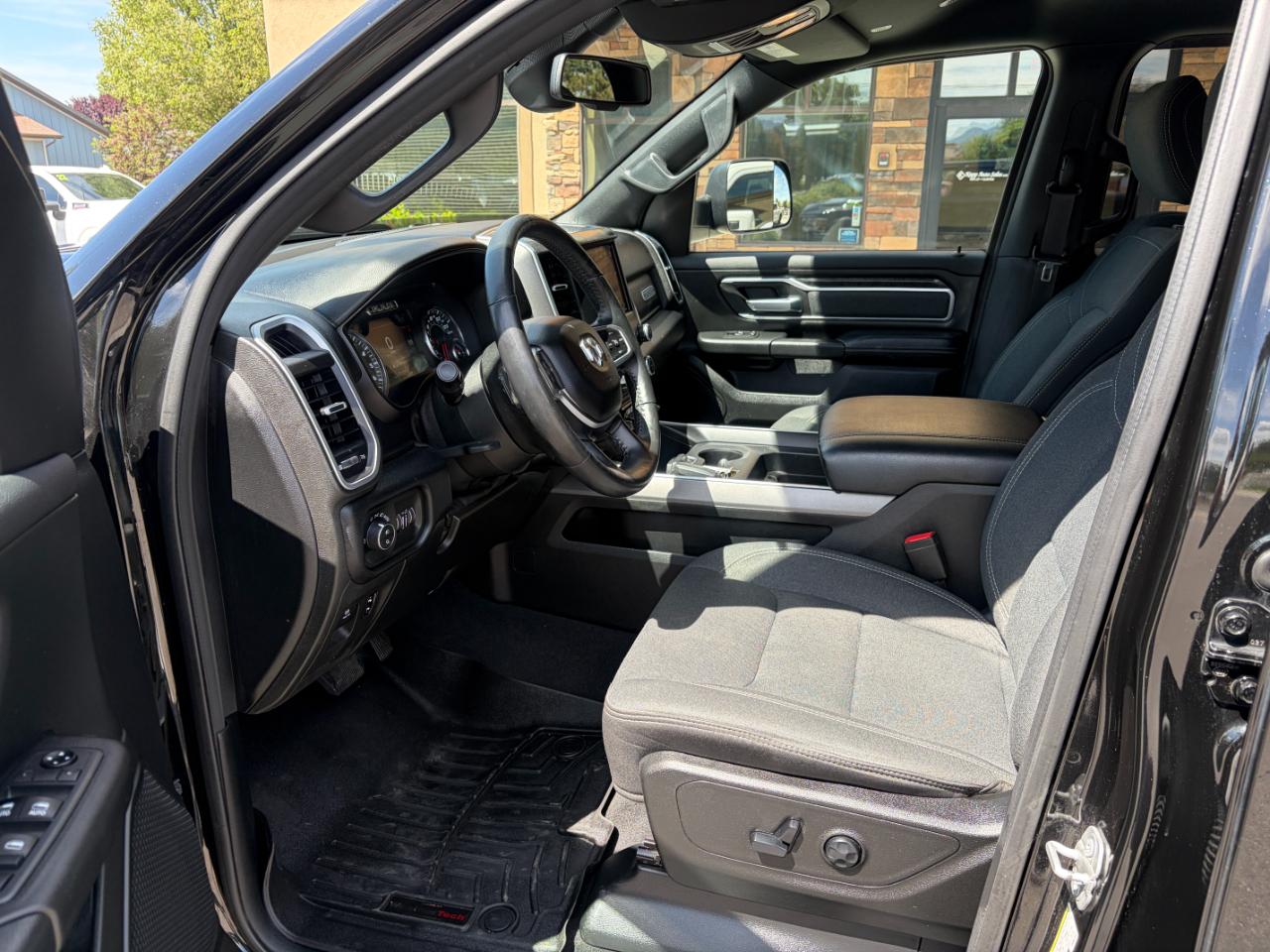 RAM 1500 Big Horn/Lone Star 4x4 Crew Cab 5'7" Box 2019