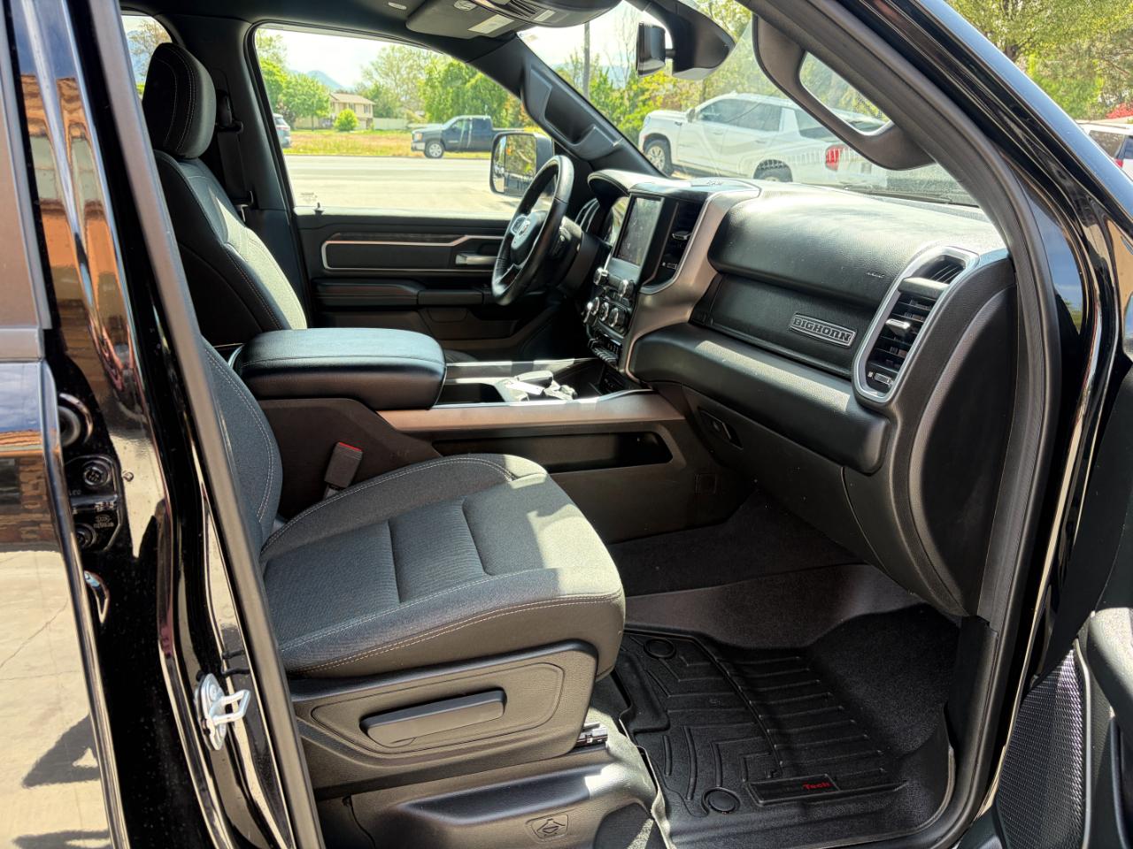 RAM 1500 Big Horn/Lone Star 4x4 Crew Cab 5'7" Box 2019