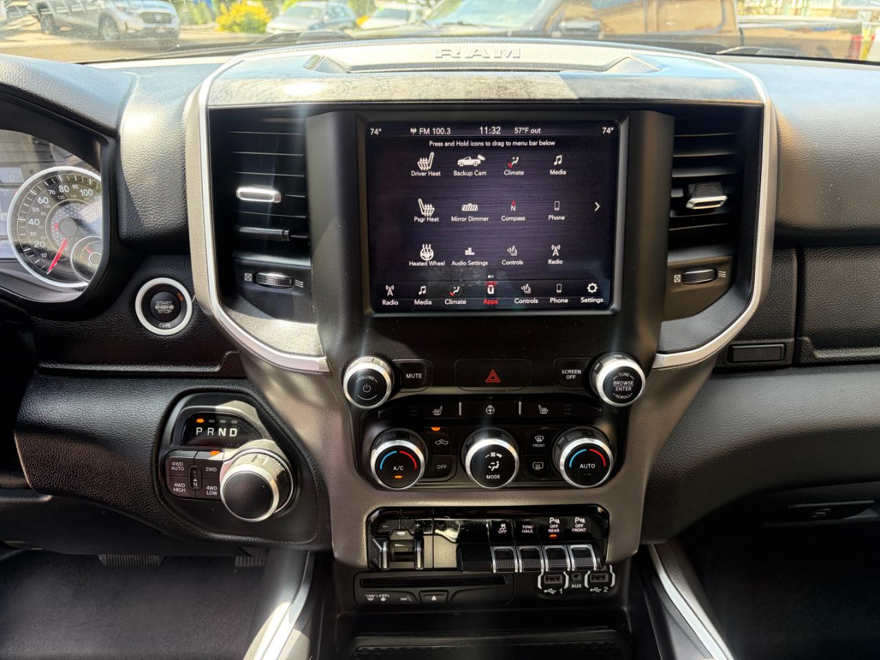 RAM 1500 Big Horn/Lone Star 4x4 Crew Cab 5'7" Box 2019
