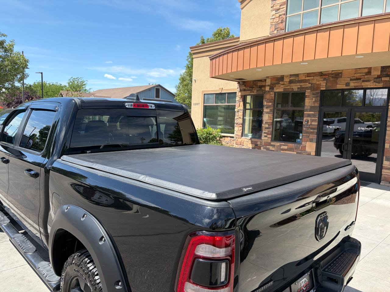 RAM 1500 Big Horn/Lone Star 4x4 Crew Cab 5'7" Box 2019
