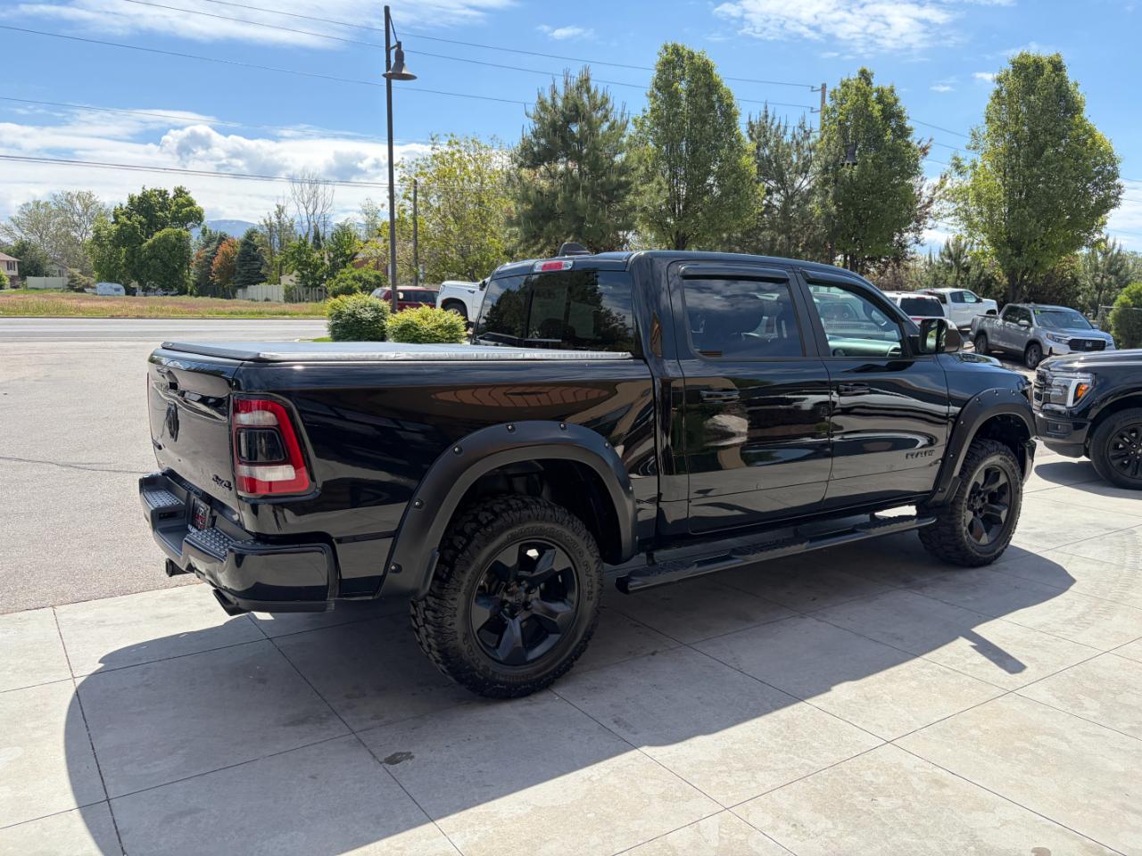 RAM 1500 Big Horn/Lone Star 4x4 Crew Cab 5'7" Box 2019