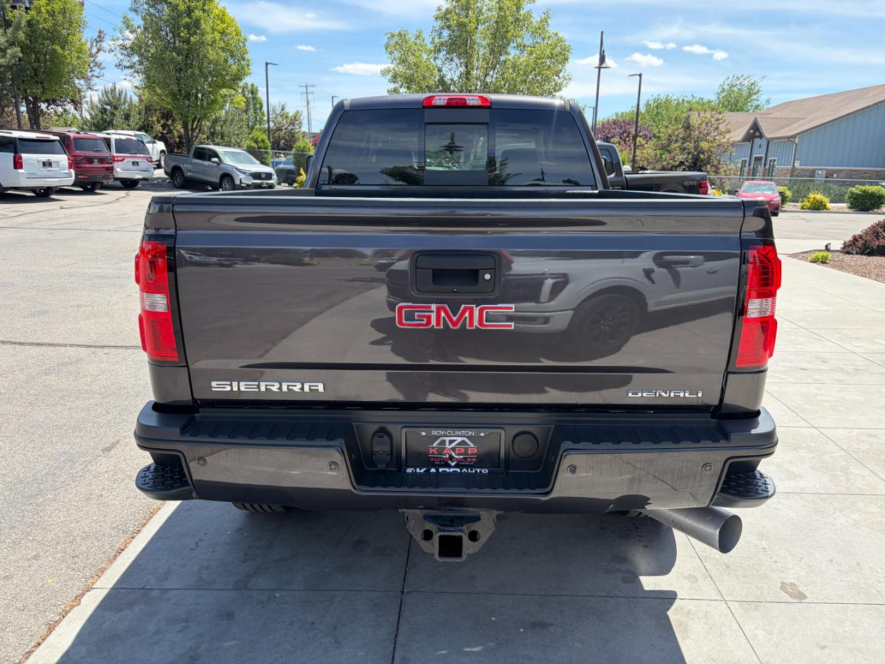 GMC Sierra 3500HD 4WD Crew Cab 153.7" Denali 2016