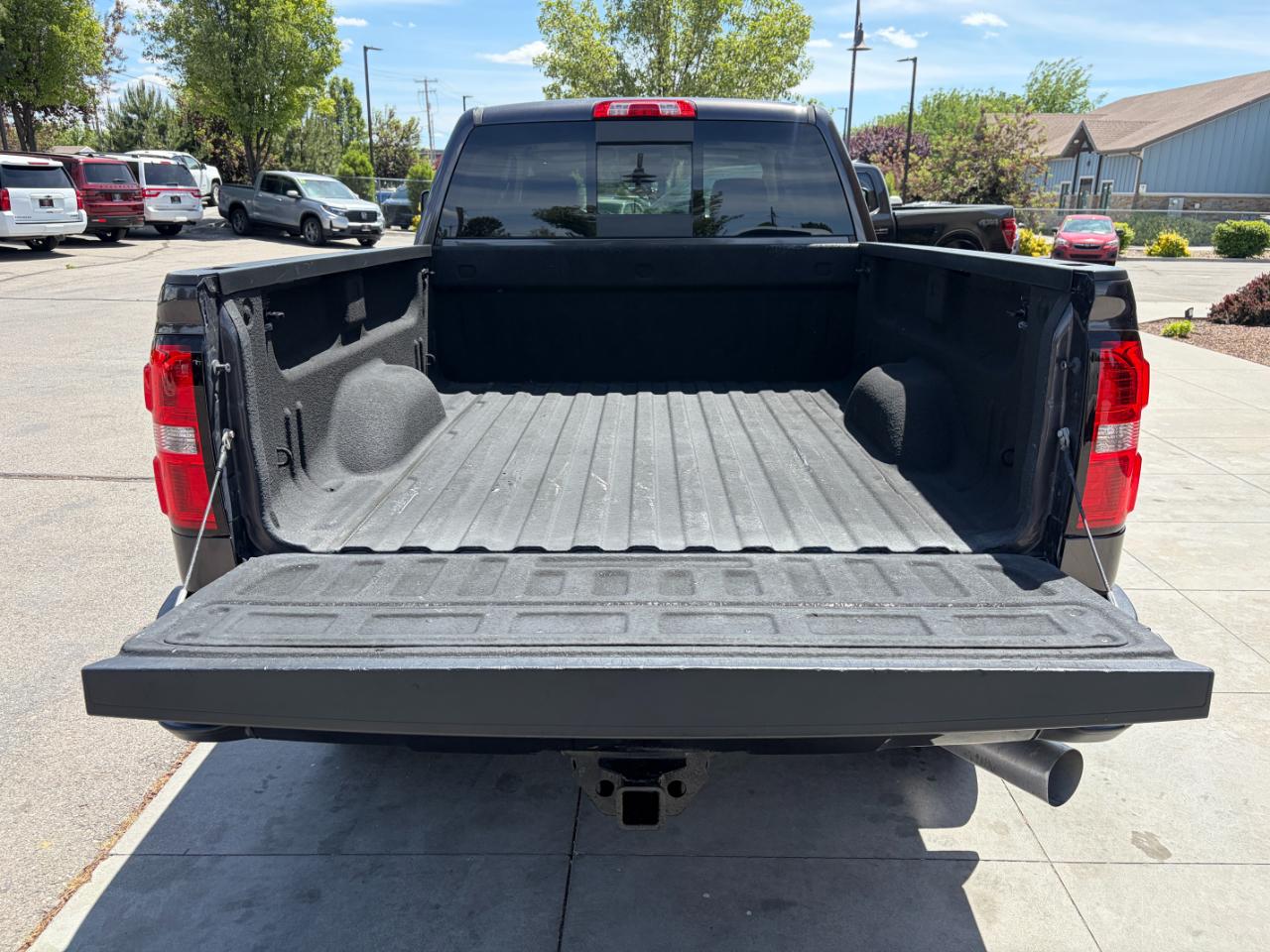 GMC Sierra 3500HD 4WD Crew Cab 153.7" Denali 2016