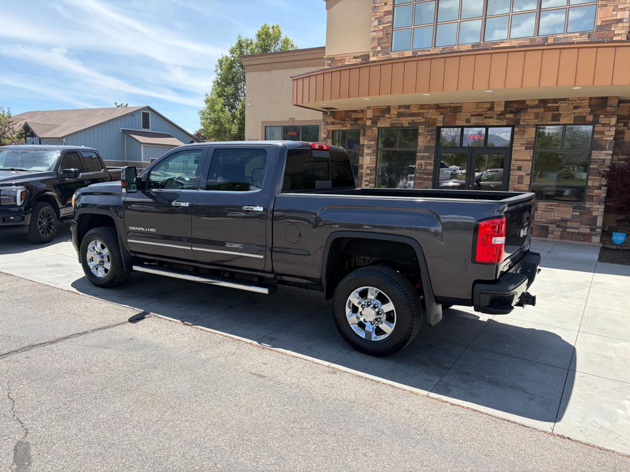 GMC Sierra 3500HD 4WD Crew Cab 153.7" Denali 2016