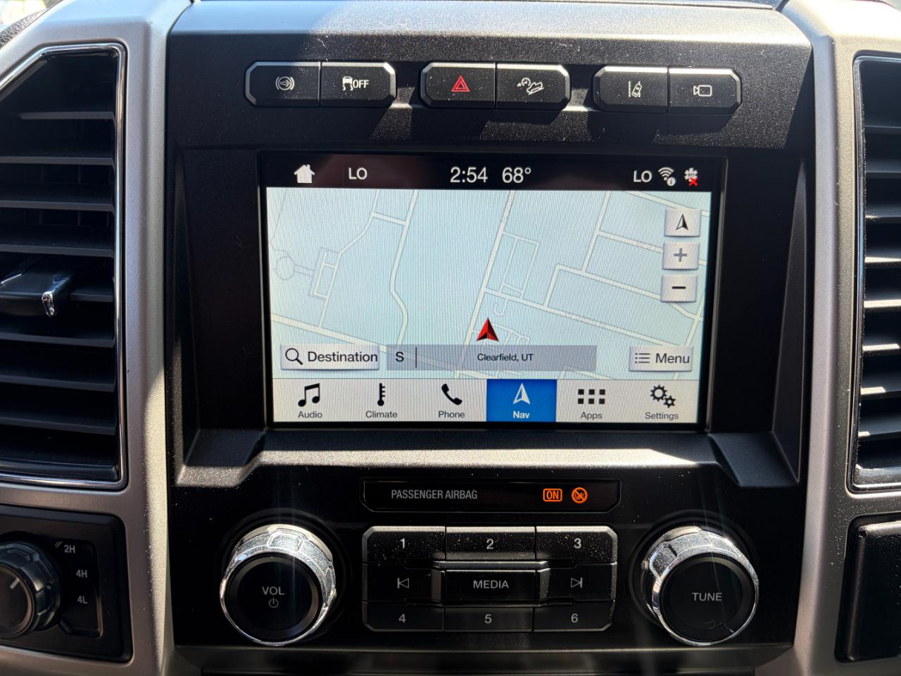 Ford Super Duty F-350 SRW Lariat 4WD Crew Cab 8' Box 2019