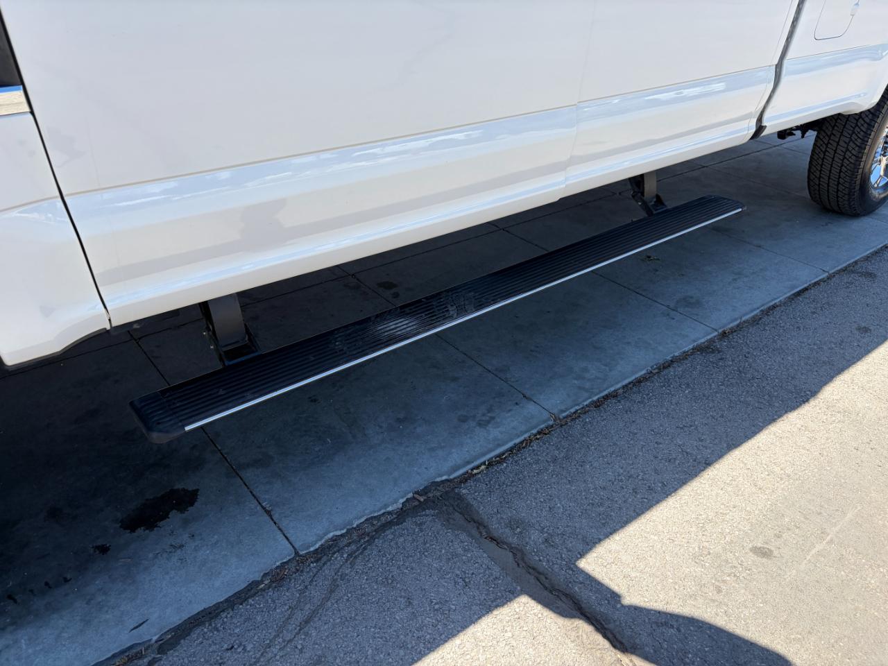 Ford Super Duty F-350 SRW Lariat 4WD Crew Cab 8' Box 2019