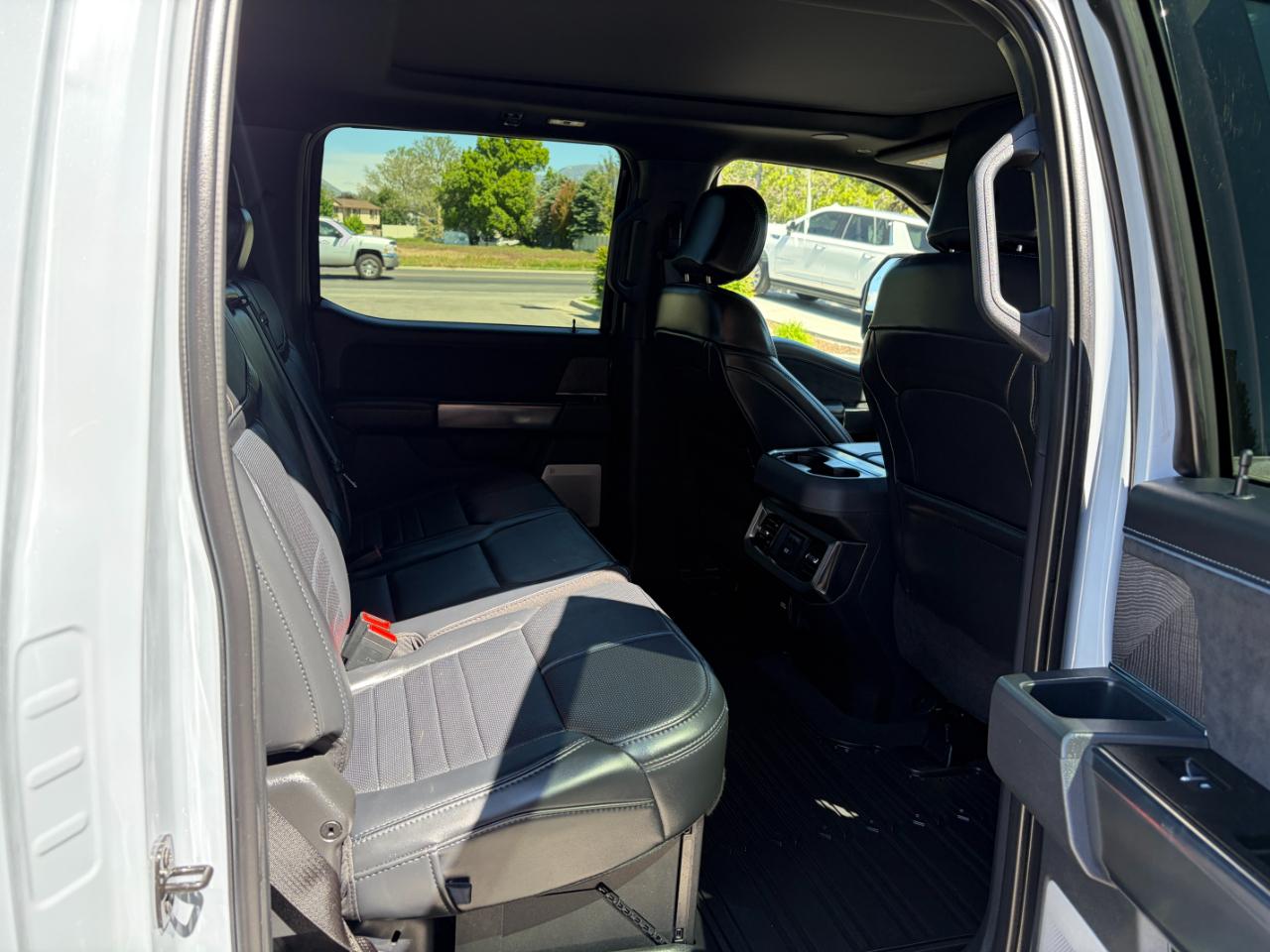 Ford Super Duty F-350 SRW Platinum 4WD Crew Cab 6.75' Box 2025