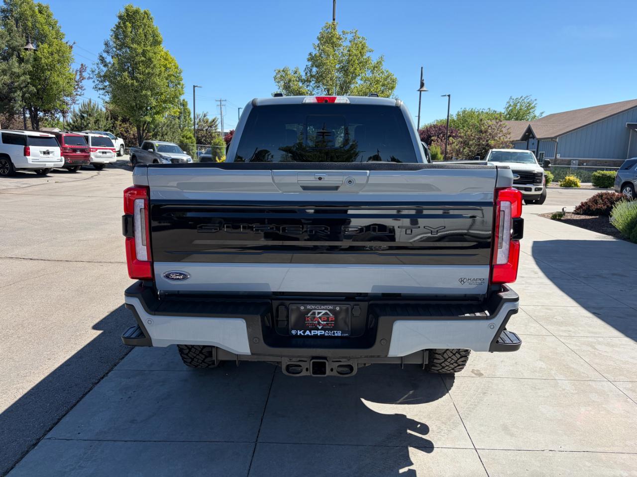 Ford Super Duty F-350 SRW Platinum 4WD Crew Cab 6.75' Box 2025
