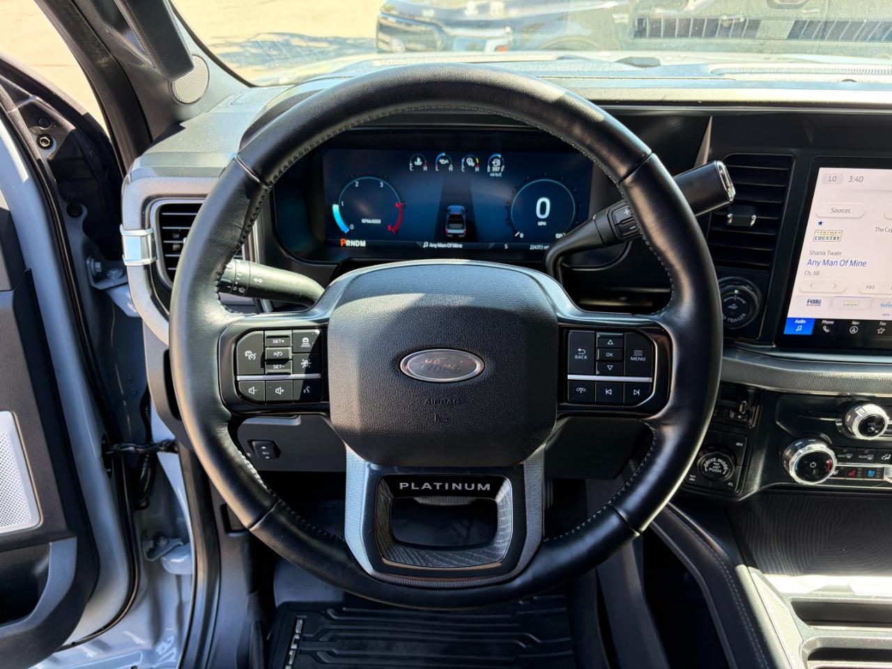 Ford Super Duty F-350 SRW Platinum 4WD Crew Cab 6.75' Box 2025