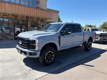2025 Ford Super Duty F-350 SRW Platinum 4WD Crew Cab 6.75' Box