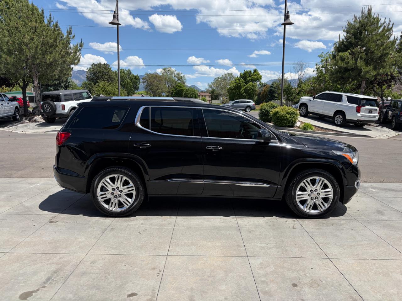 GMC Acadia AWD 4dr Denali 2018