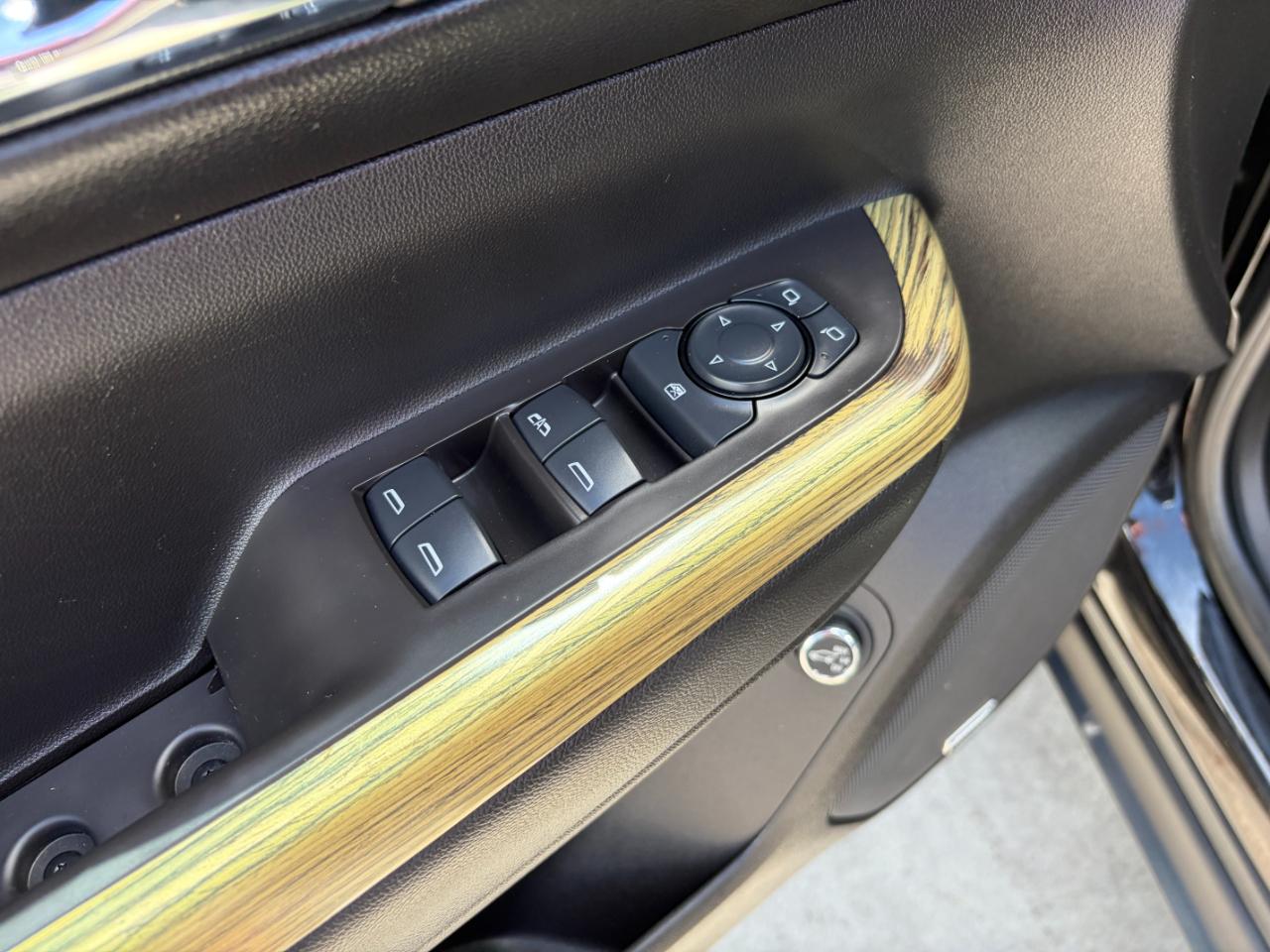 GMC Acadia AWD 4dr Denali 2018