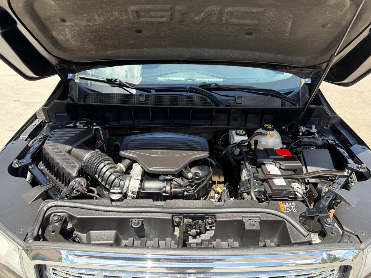 GMC Acadia AWD 4dr Denali 2018