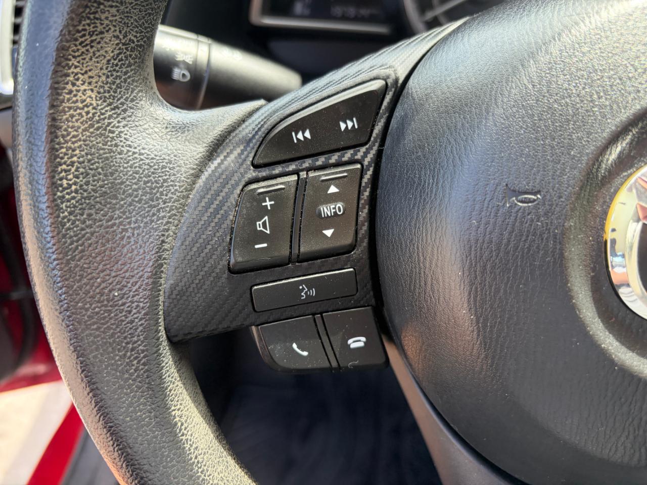 Mazda MAZDA3 4dr Sdn Auto i Sport 2015