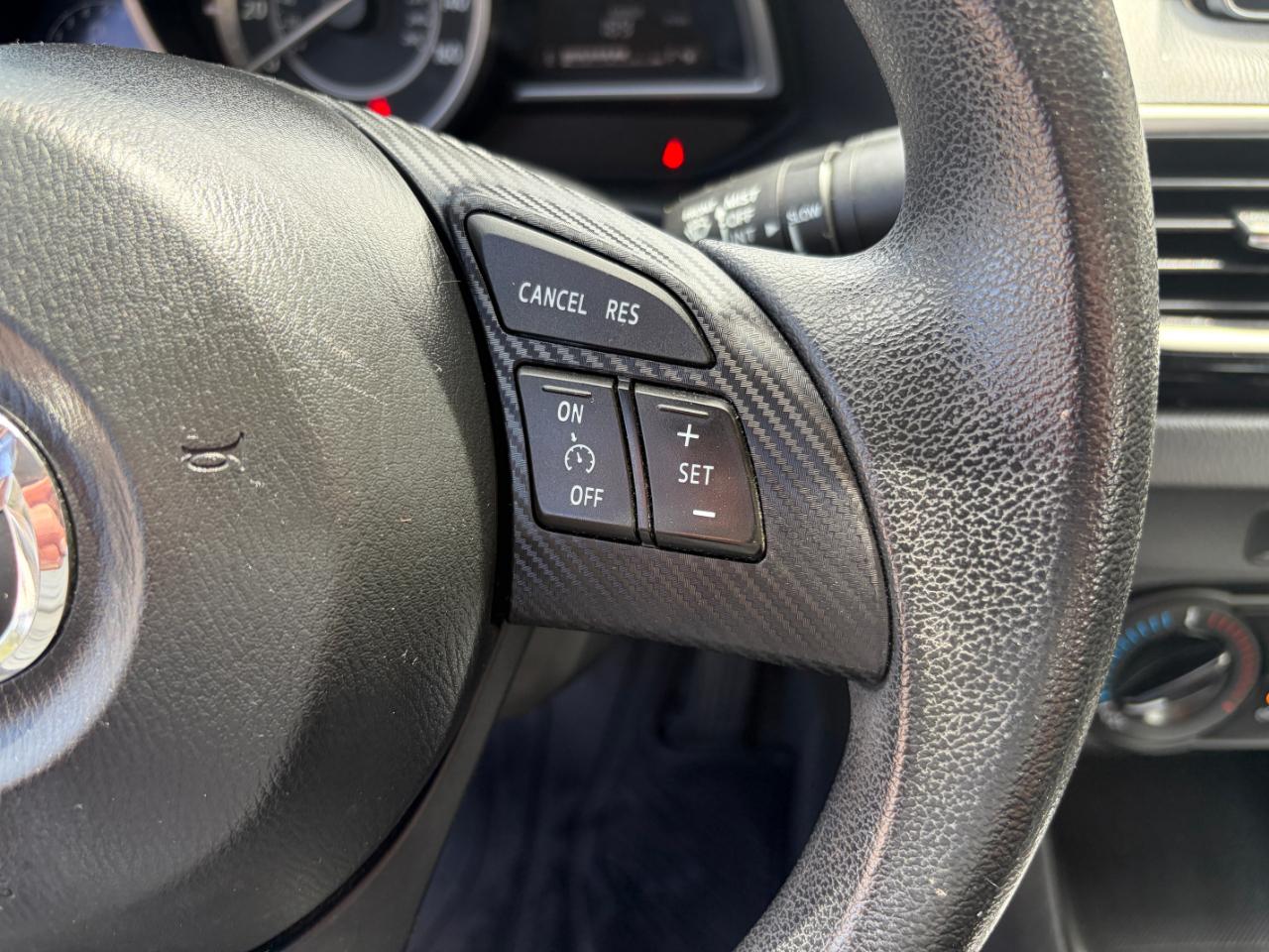Mazda MAZDA3 4dr Sdn Auto i Sport 2015