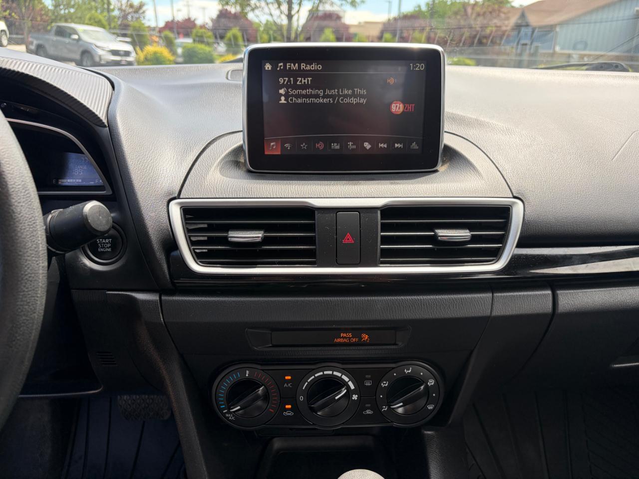 Mazda MAZDA3 4dr Sdn Auto i Sport 2015