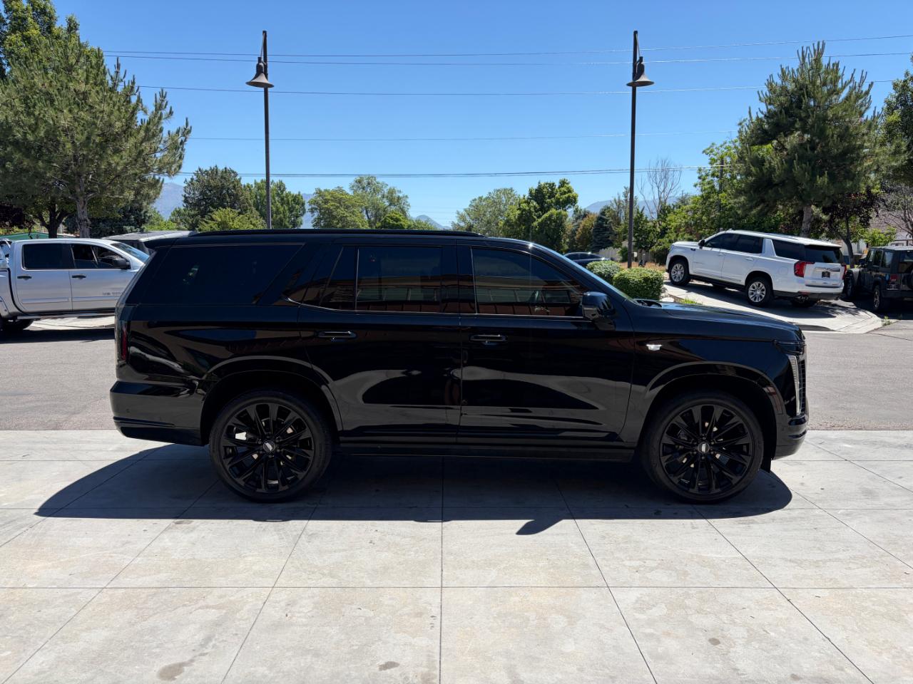 Cadillac Escalade 4WD 4dr Sport Platinum 2025