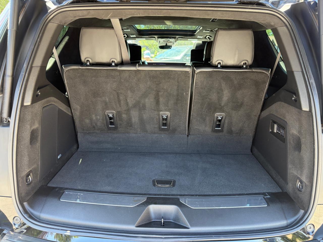 Cadillac Escalade 4WD 4dr Sport Platinum 2025