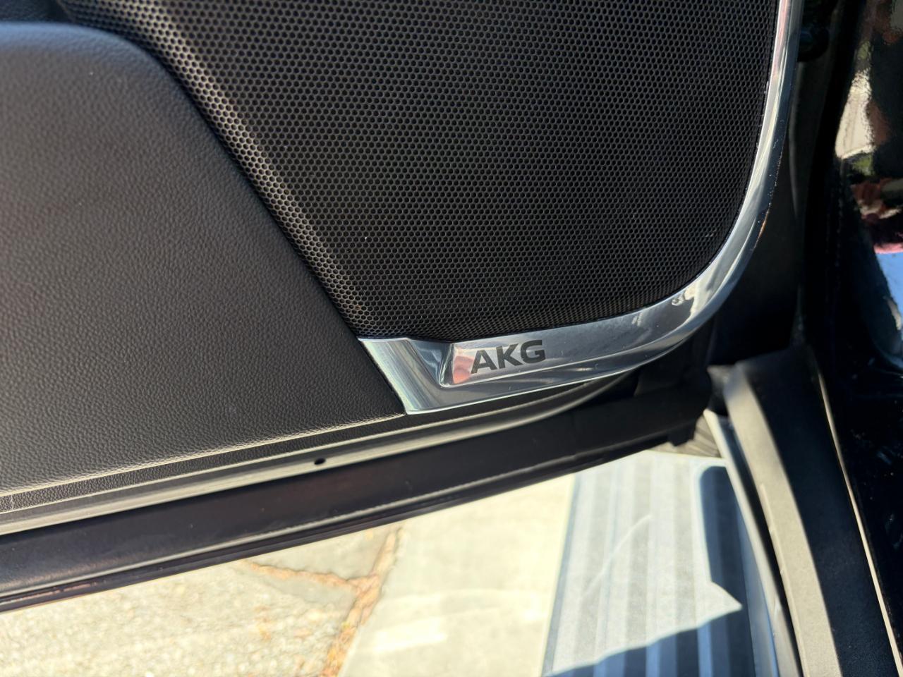 Cadillac Escalade 4WD 4dr Sport Platinum 2025