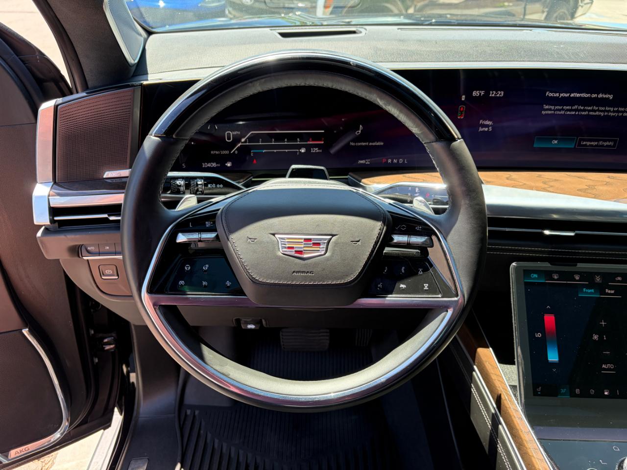 Cadillac Escalade 4WD 4dr Sport Platinum 2025