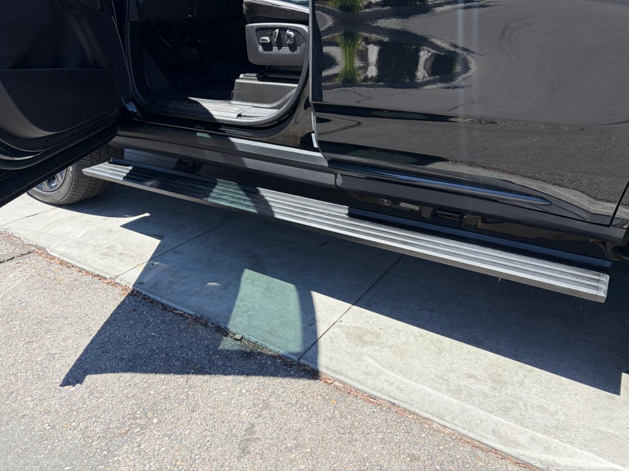Cadillac Escalade 4WD 4dr Sport Platinum 2025