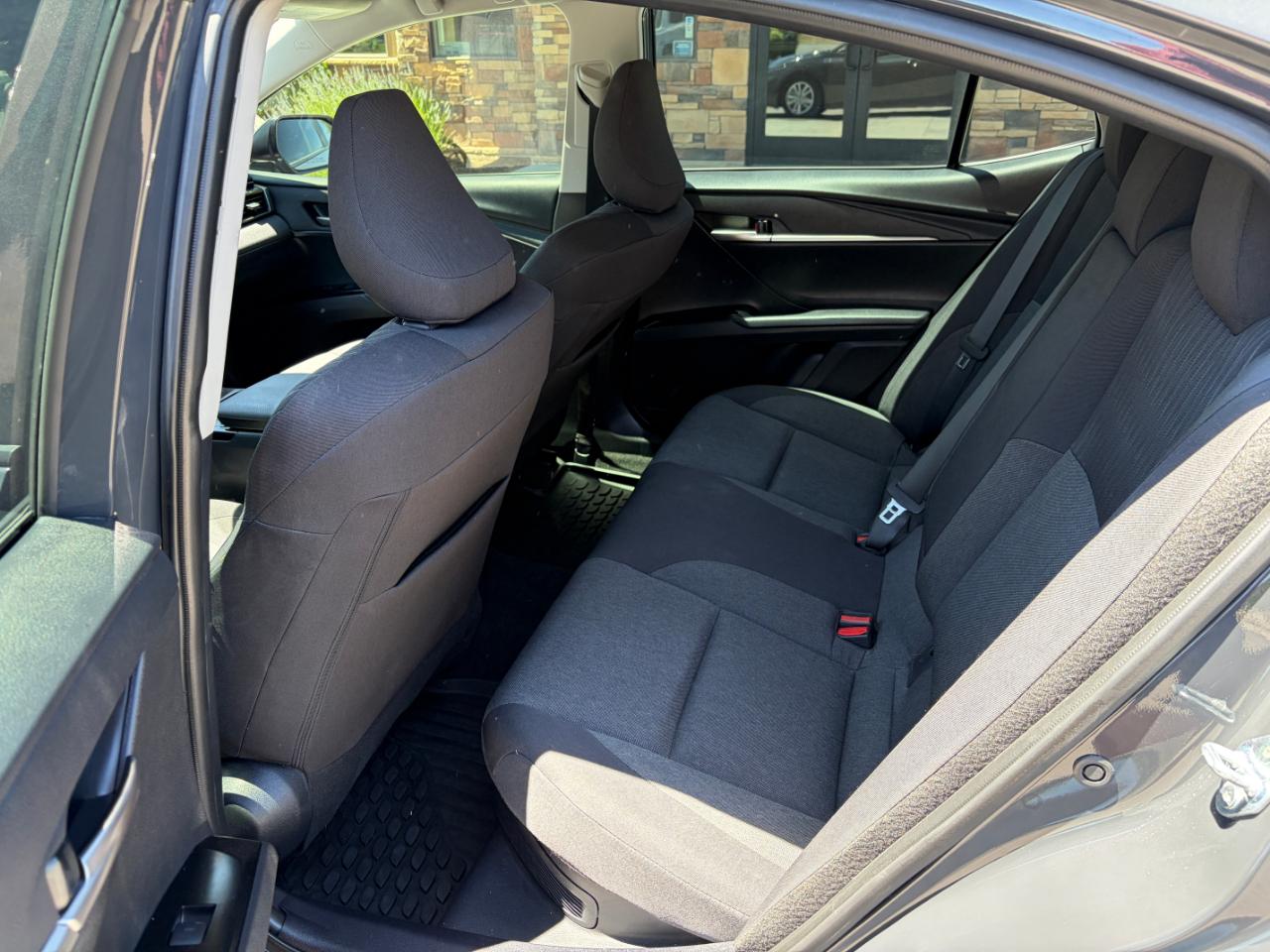 Toyota Camry LE AWD (Natl) 2025
