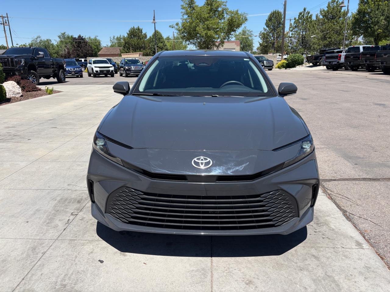 Toyota Camry LE AWD (Natl) 2025