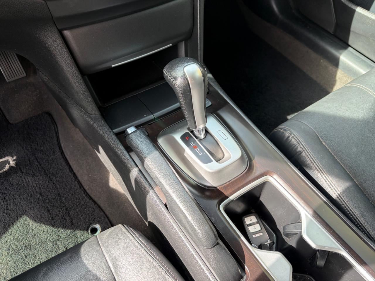 Honda Crosstour 2WD V6 5dr EX-L 2013