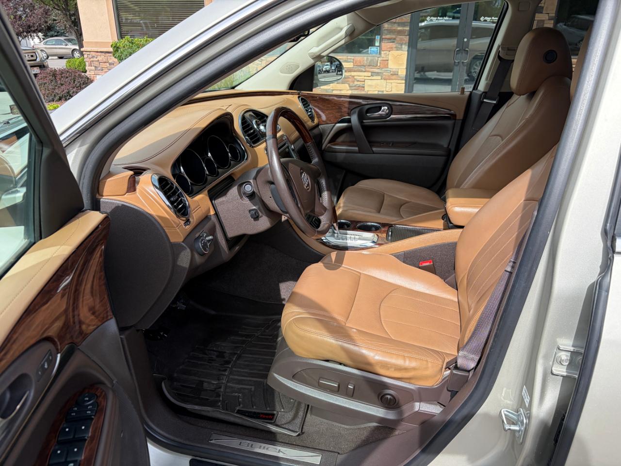 Buick Enclave AWD 4dr Premium 2017