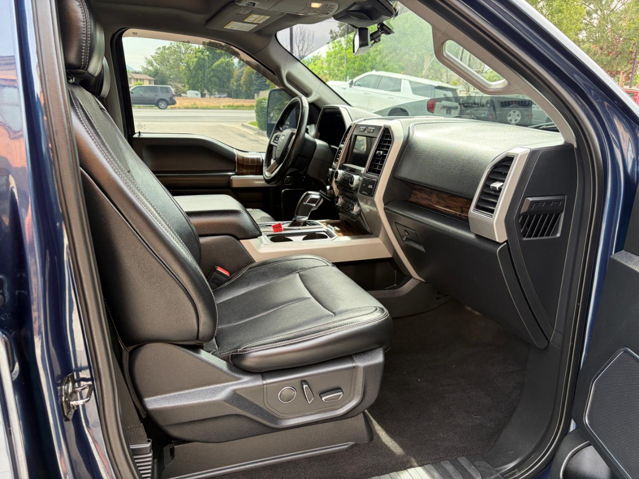 Ford F-150 Lariat 4WD SuperCrew 6.5' Box 2018