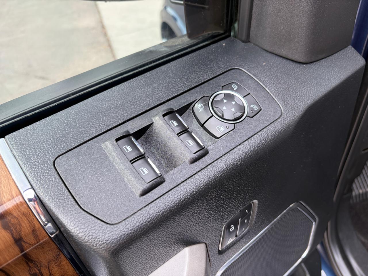 Ford F-150 Lariat 4WD SuperCrew 6.5' Box 2018