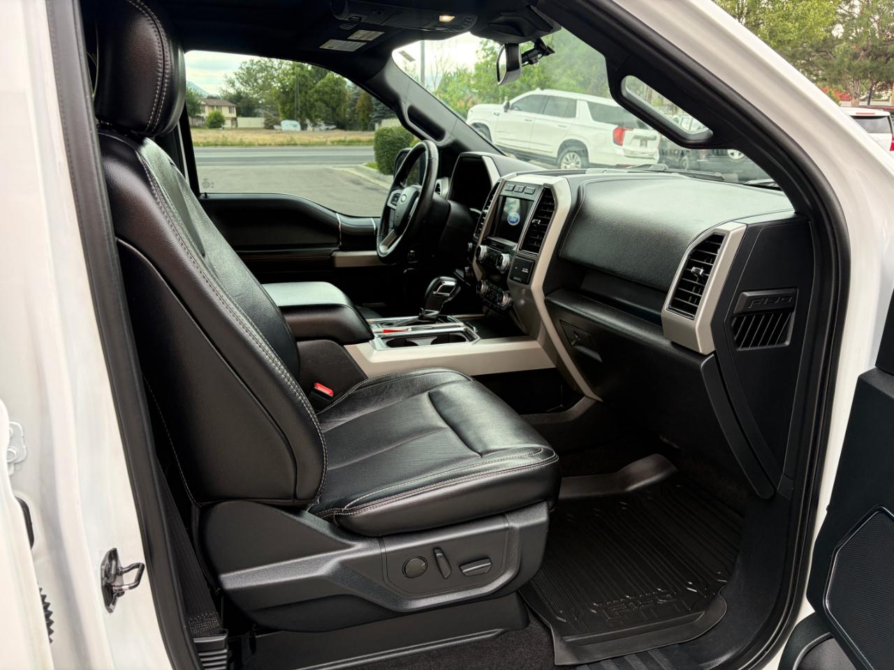 Ford F-150 Lariat 4WD SuperCrew 5.5' Box 2019