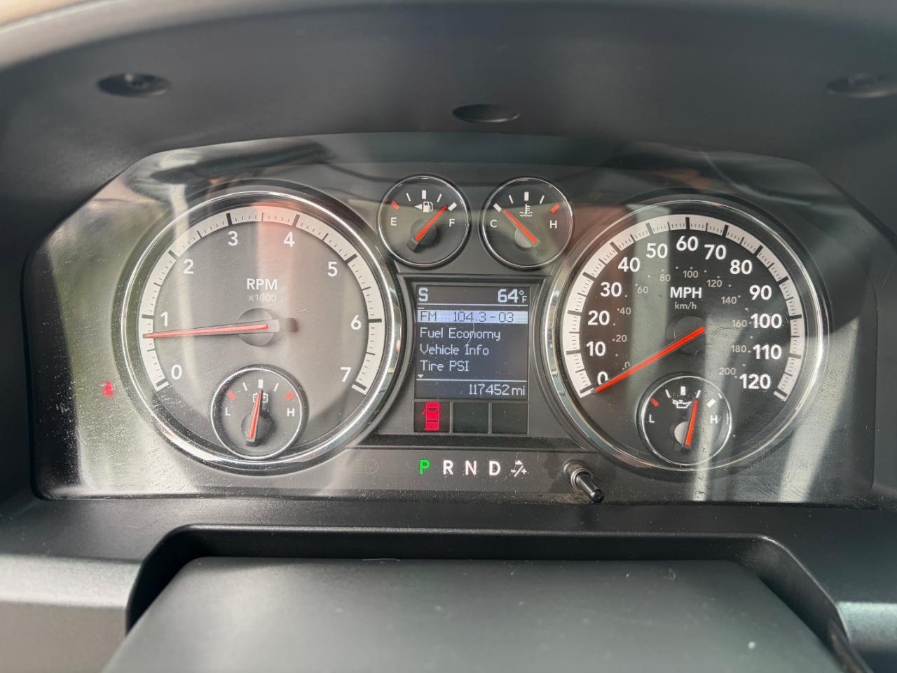 Dodge Ram 2500 4WD Crew Cab 149" SLT 2010
