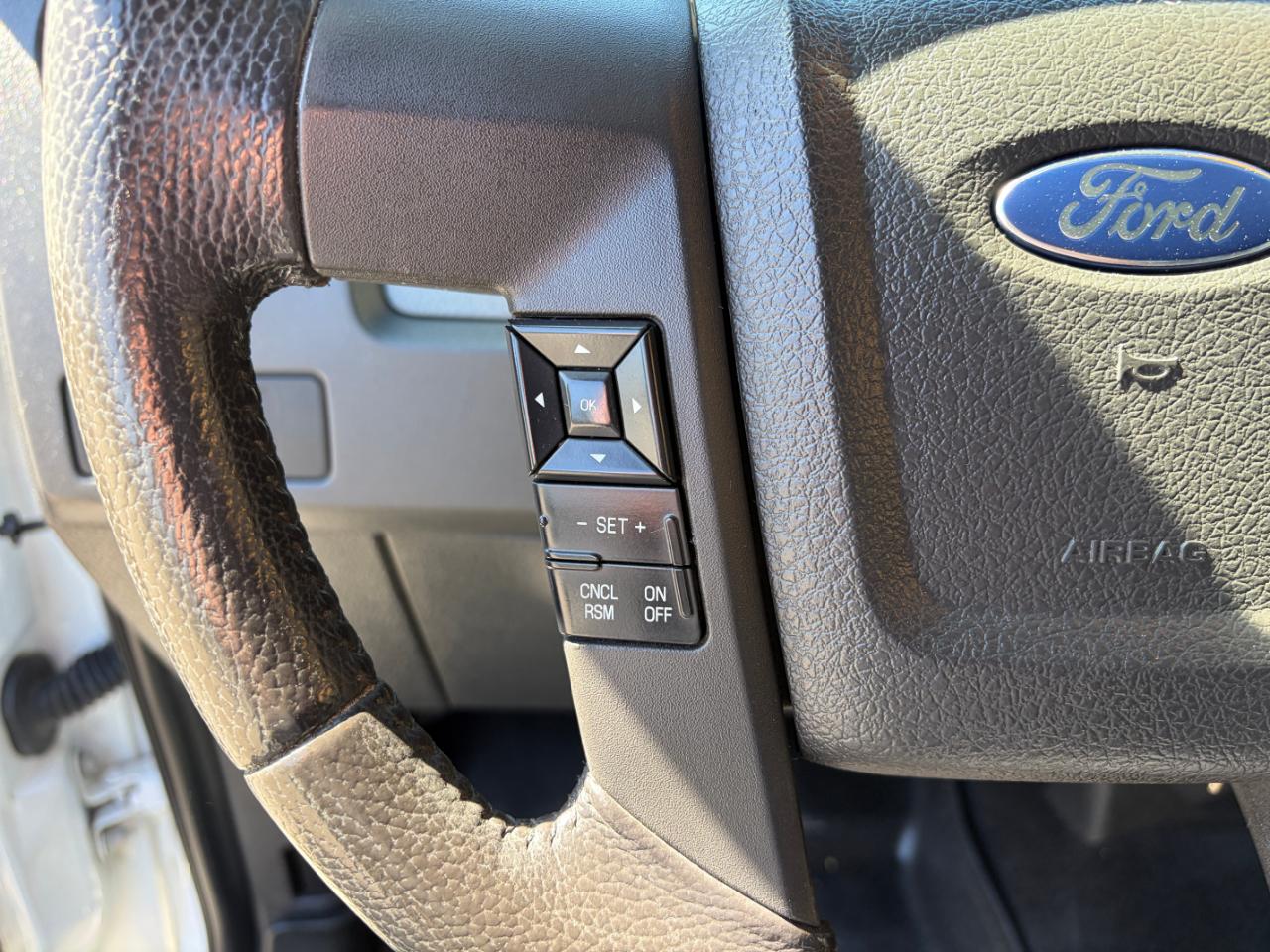 Ford F-150 4WD SuperCrew 145" XLT 2014