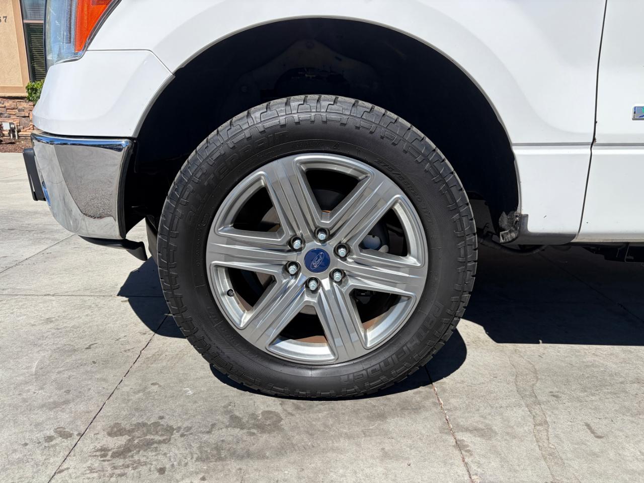 Ford F-150 4WD SuperCrew 145" XLT 2014