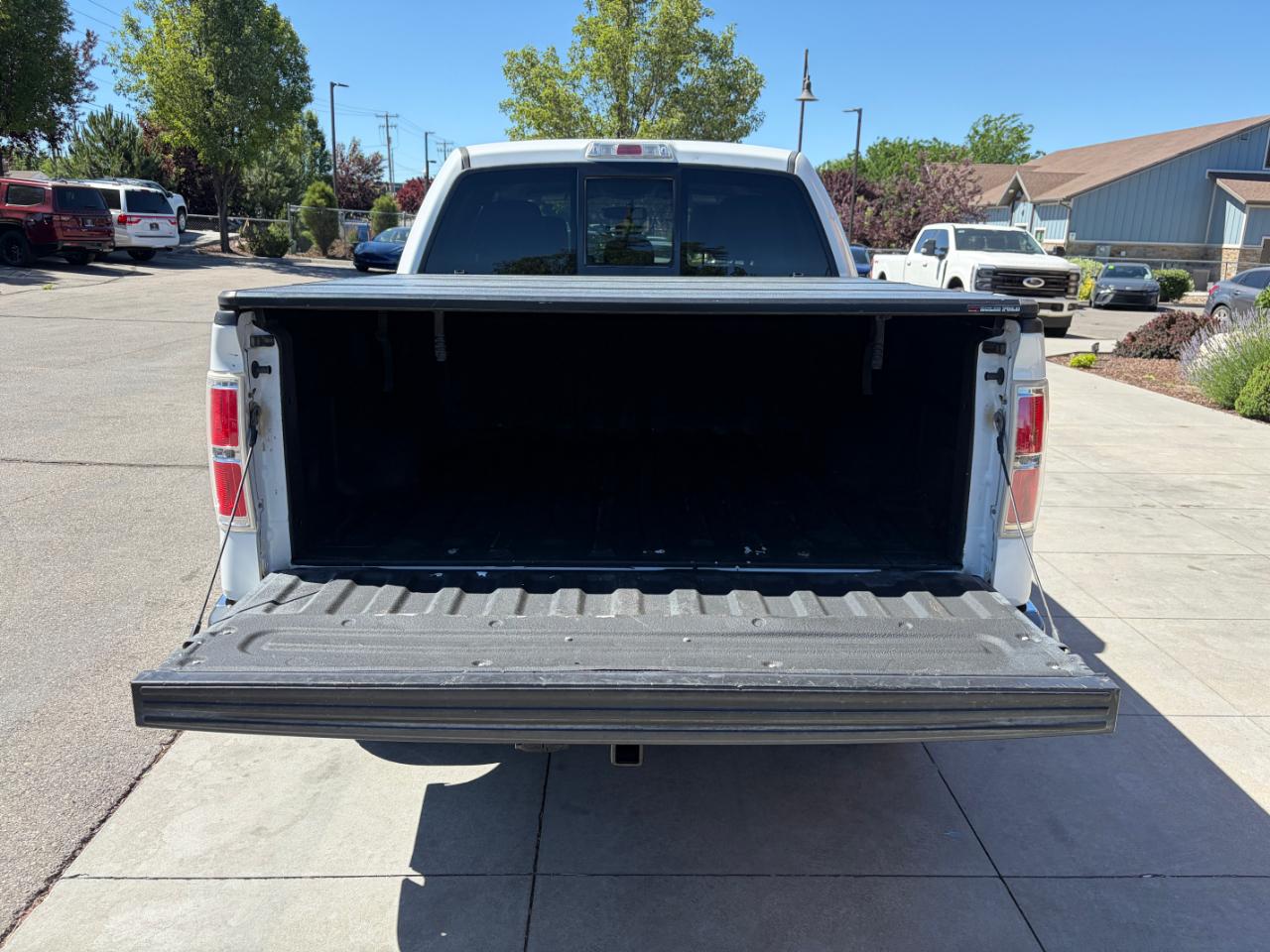 Ford F-150 4WD SuperCrew 145" XLT 2014
