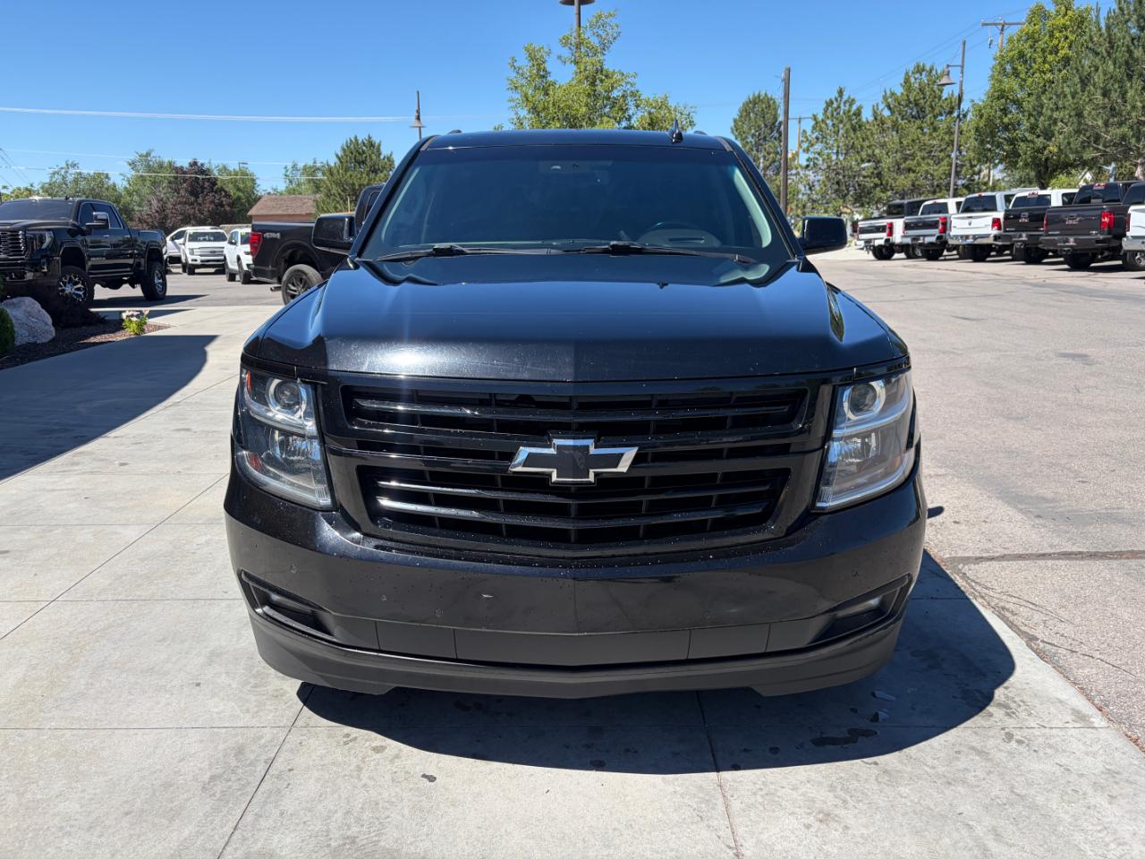 Chevrolet Tahoe 4WD 4dr Premier 2019