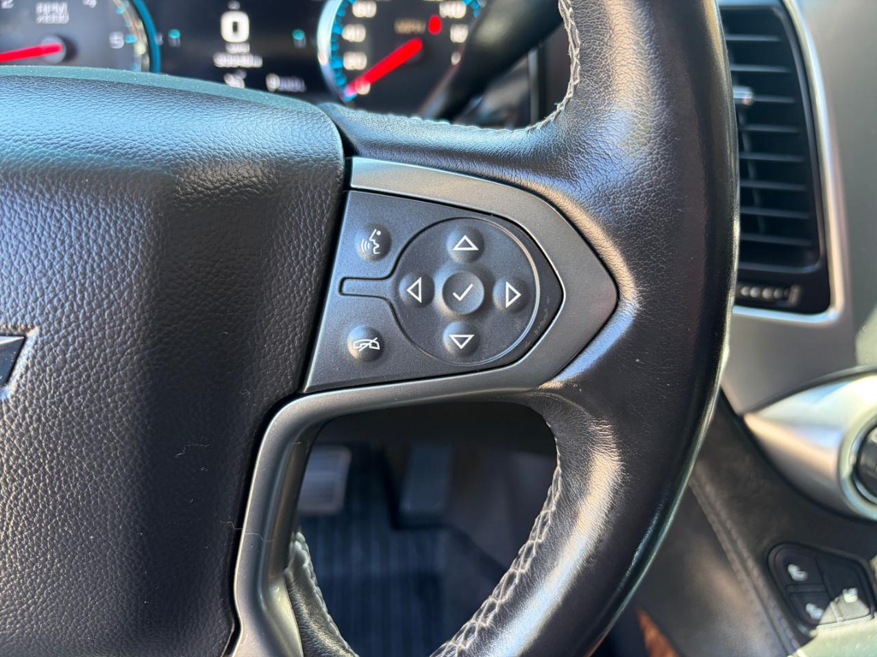 Chevrolet Tahoe 4WD 4dr Premier 2019