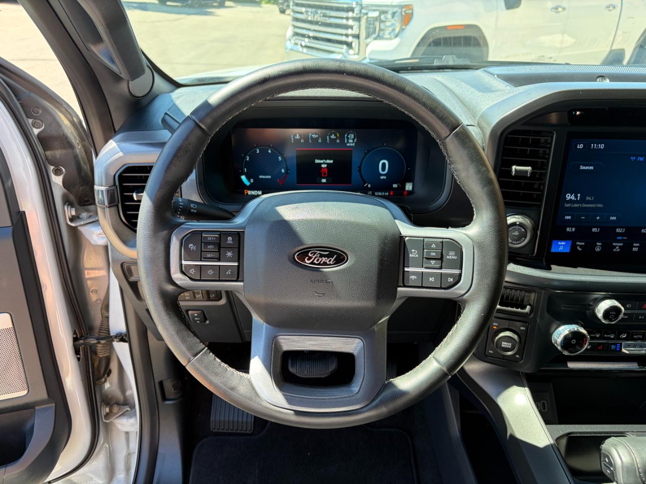 Ford F-150 Lariat 4WD SuperCrew 5.5' Box 2025