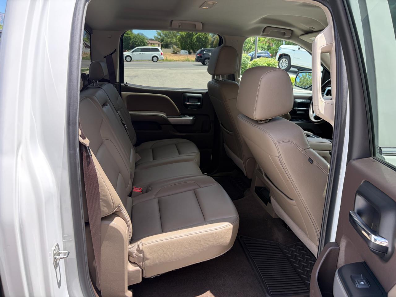 Chevrolet Silverado 1500 4WD Crew Cab 143.5" LTZ w/2LZ 2018