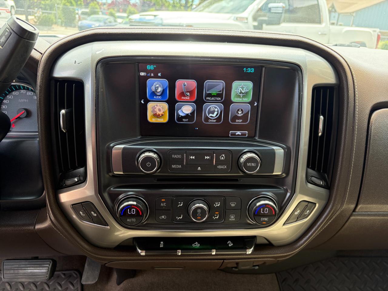 Chevrolet Silverado 1500 4WD Crew Cab 143.5" LTZ w/2LZ 2018