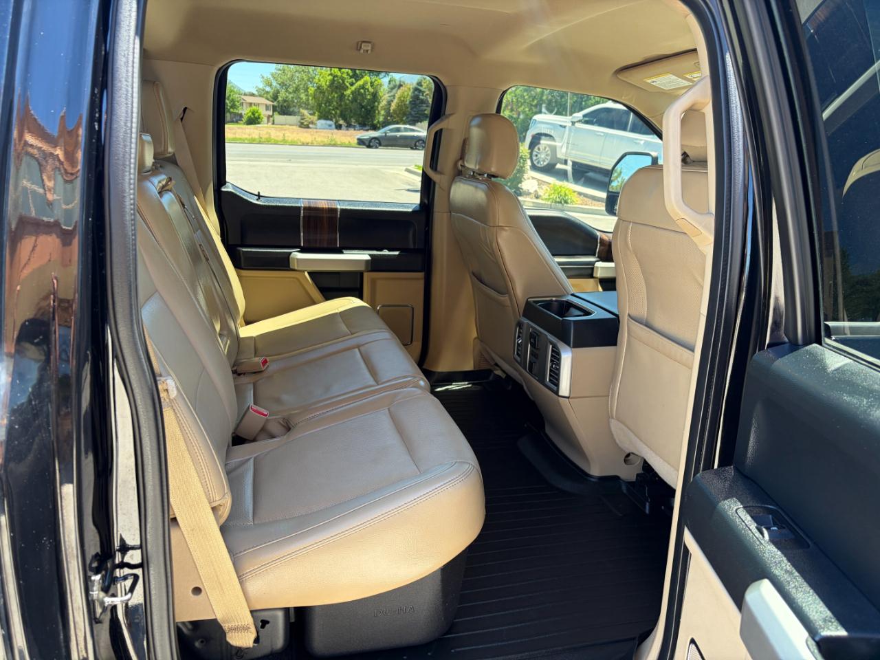Ford F-150 4WD SuperCrew 157" Lariat 2016