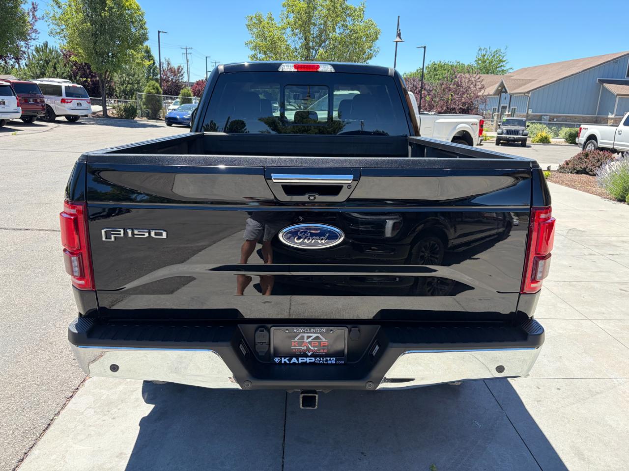Ford F-150 4WD SuperCrew 157" Lariat 2016