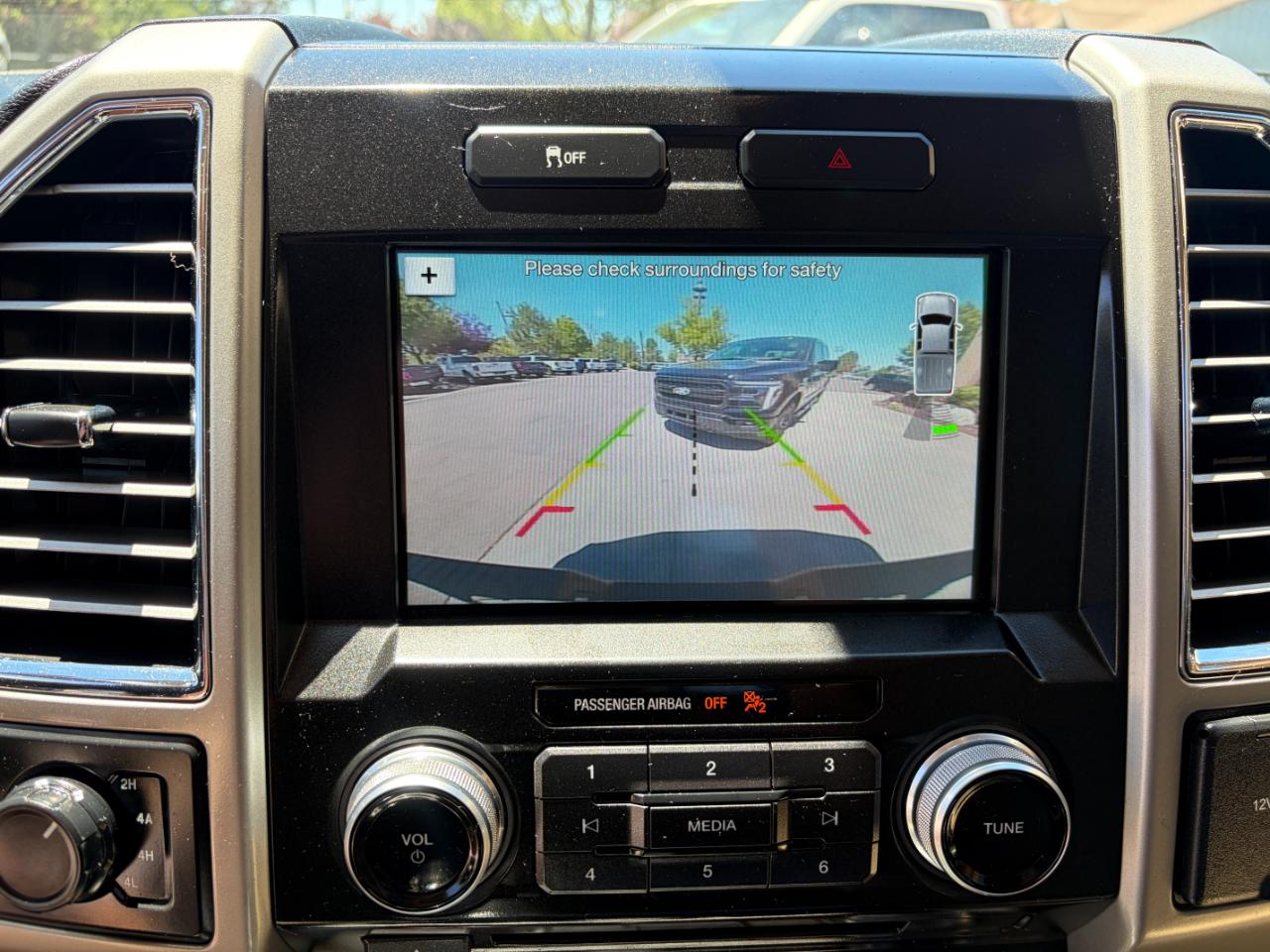 Ford F-150 4WD SuperCrew 157" Lariat 2016
