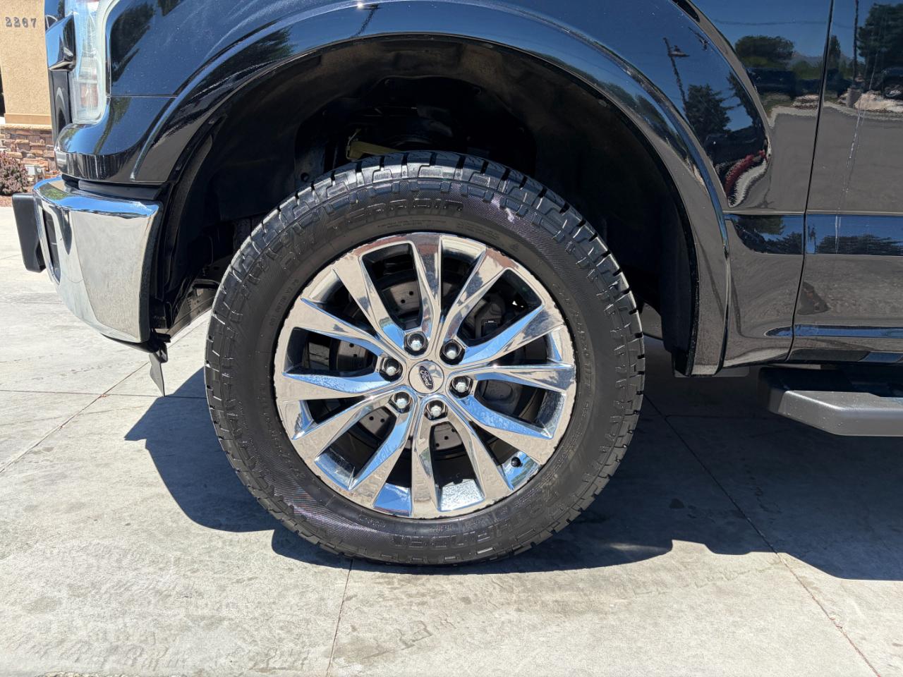 Ford F-150 4WD SuperCrew 157" Lariat 2016