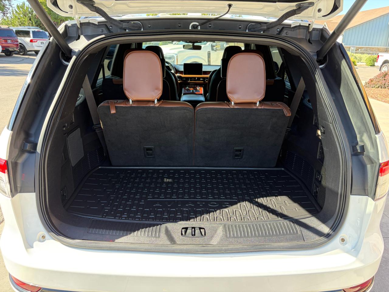 Lincoln Aviator Reserve AWD 2023