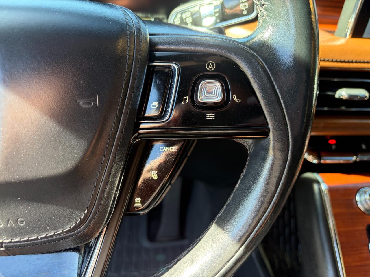Lincoln Aviator Reserve AWD 2023