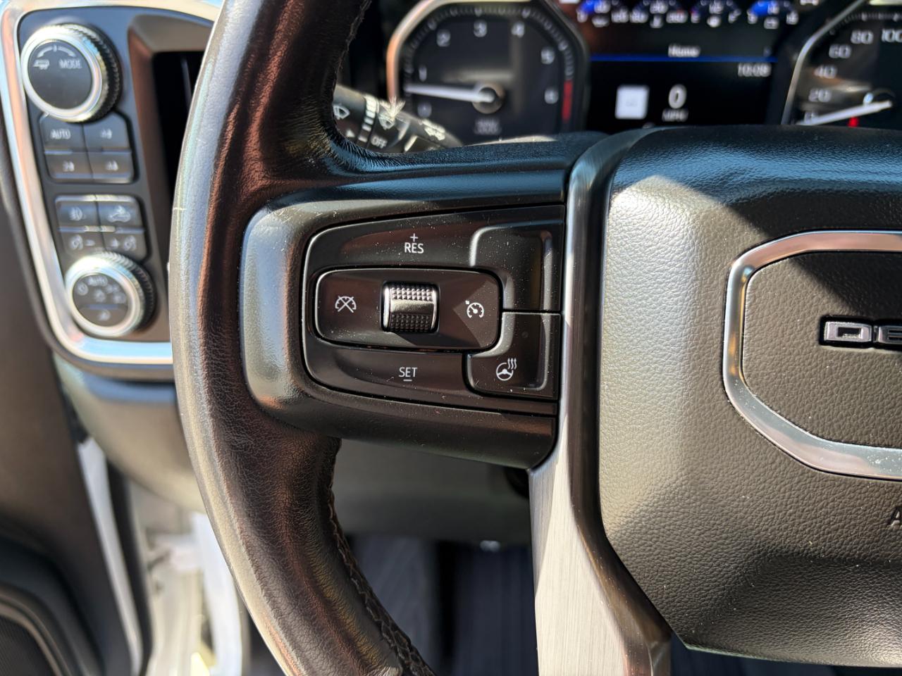 GMC Sierra 1500 4WD Crew Cab 147" Denali 2021