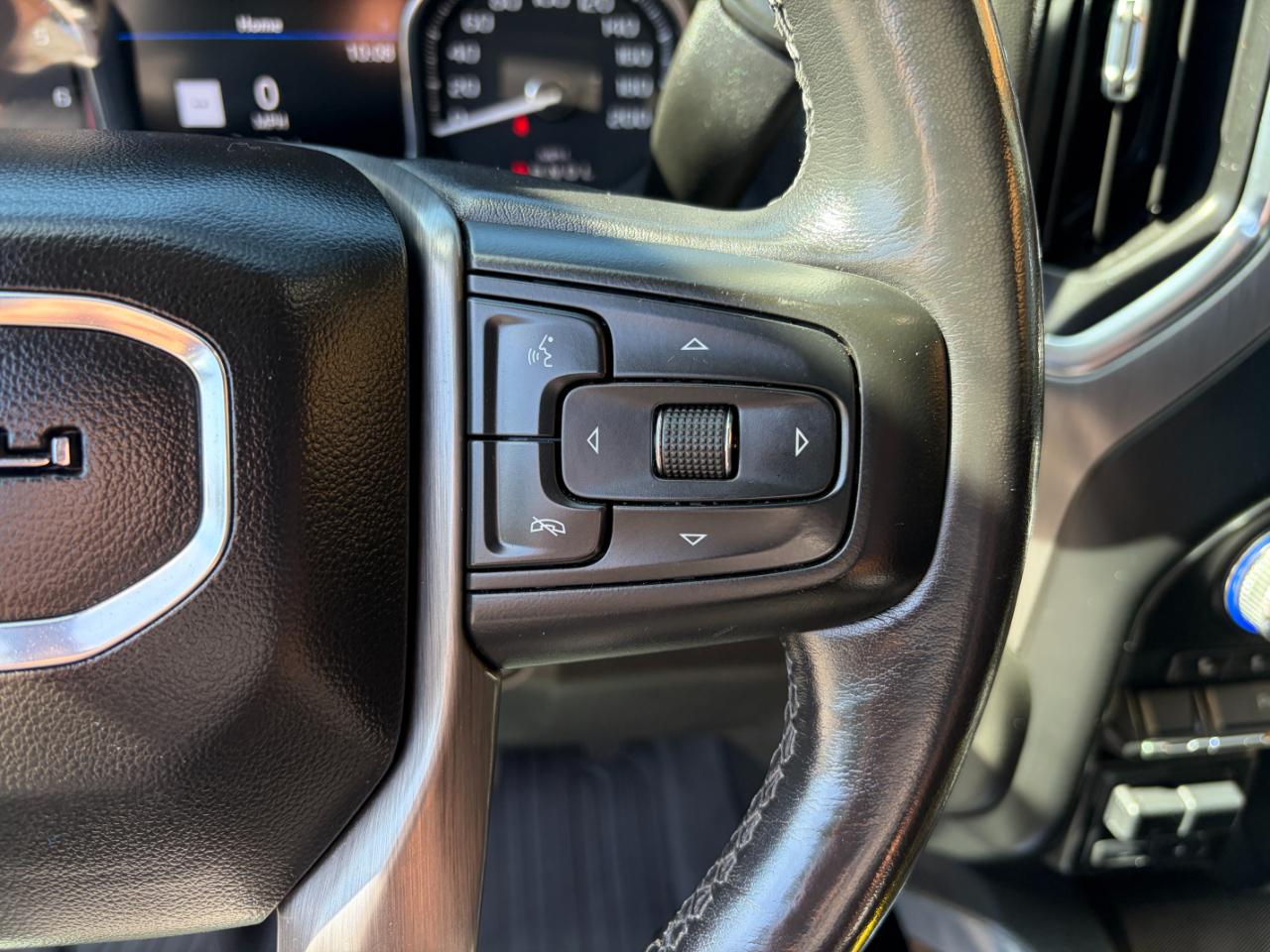 GMC Sierra 1500 4WD Crew Cab 147" Denali 2021