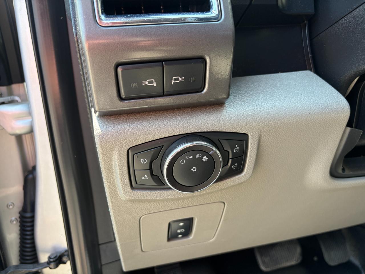 Ford F-150 XLT 4WD SuperCrew 5.5' Box 2017